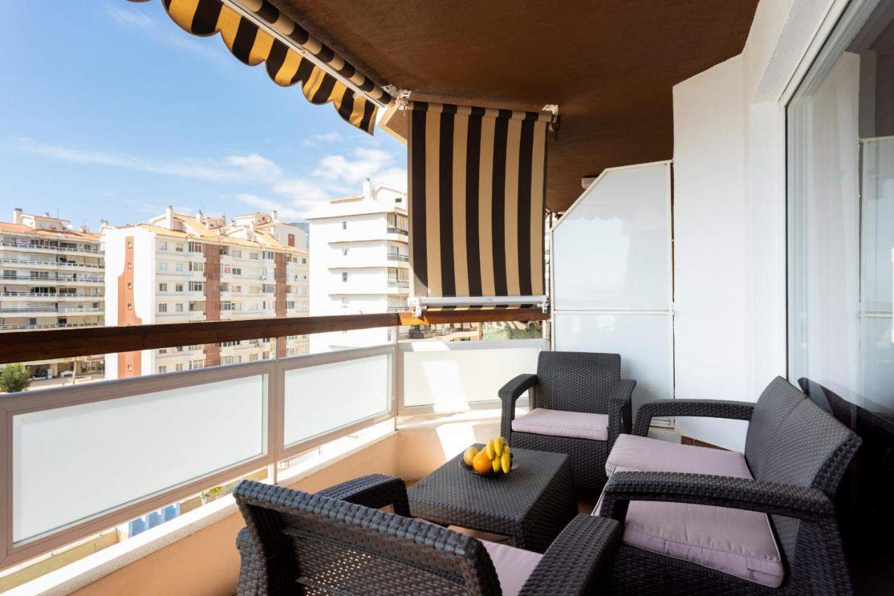 Black And White Apartment Free Wifi 로스크리스티아노스 외부 사진