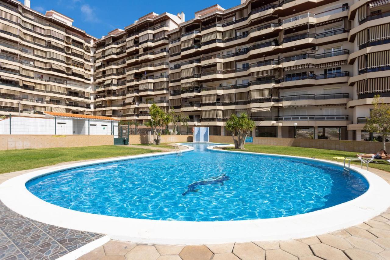 Black And White Apartment Free Wifi 로스크리스티아노스 외부 사진